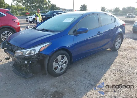 2017 Kia Forte Lx из США, поврежденный, VIN 3KPFK4A78HE096079